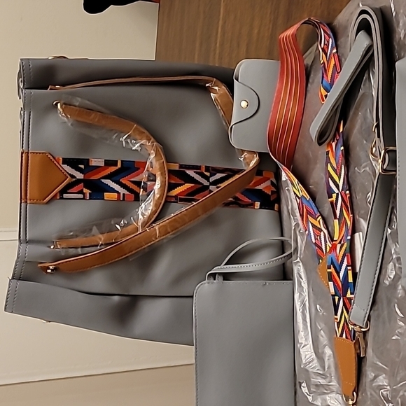 4 piece handbag set 4 piece handbag set 4 piece handbag set 4 piece handbag set - Picture 4 of 17